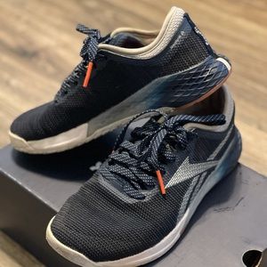 Size 7.5 Women’s Nano 9